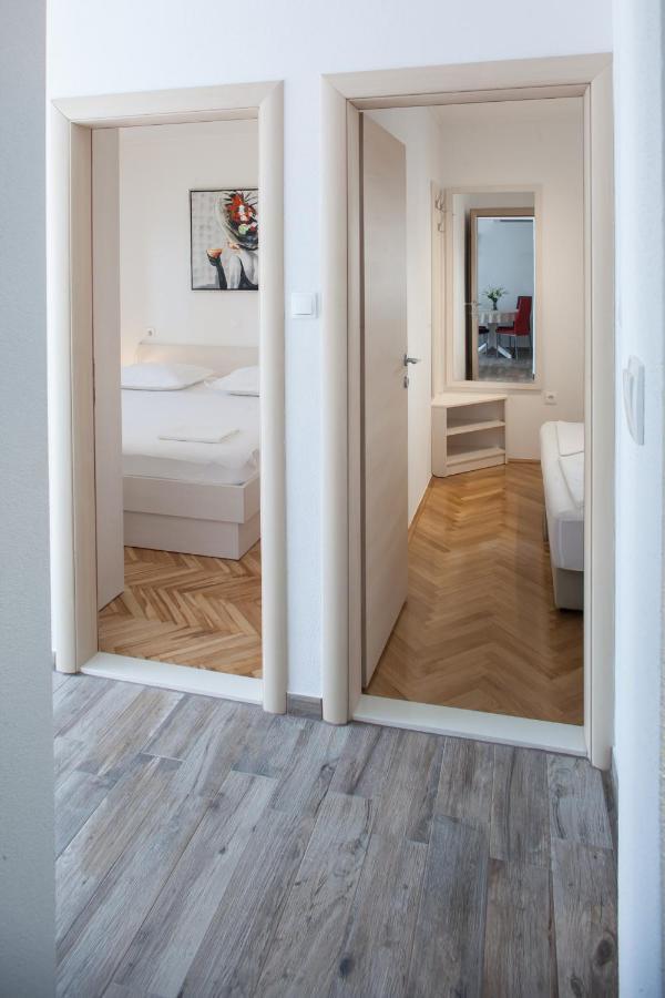 מאקרסקה City Apartment Sara מראה חיצוני תמונה