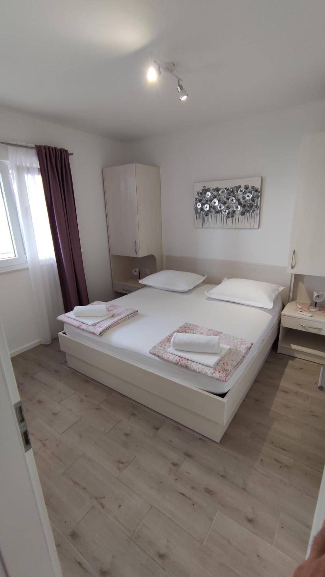מאקרסקה City Apartment Sara מראה חיצוני תמונה