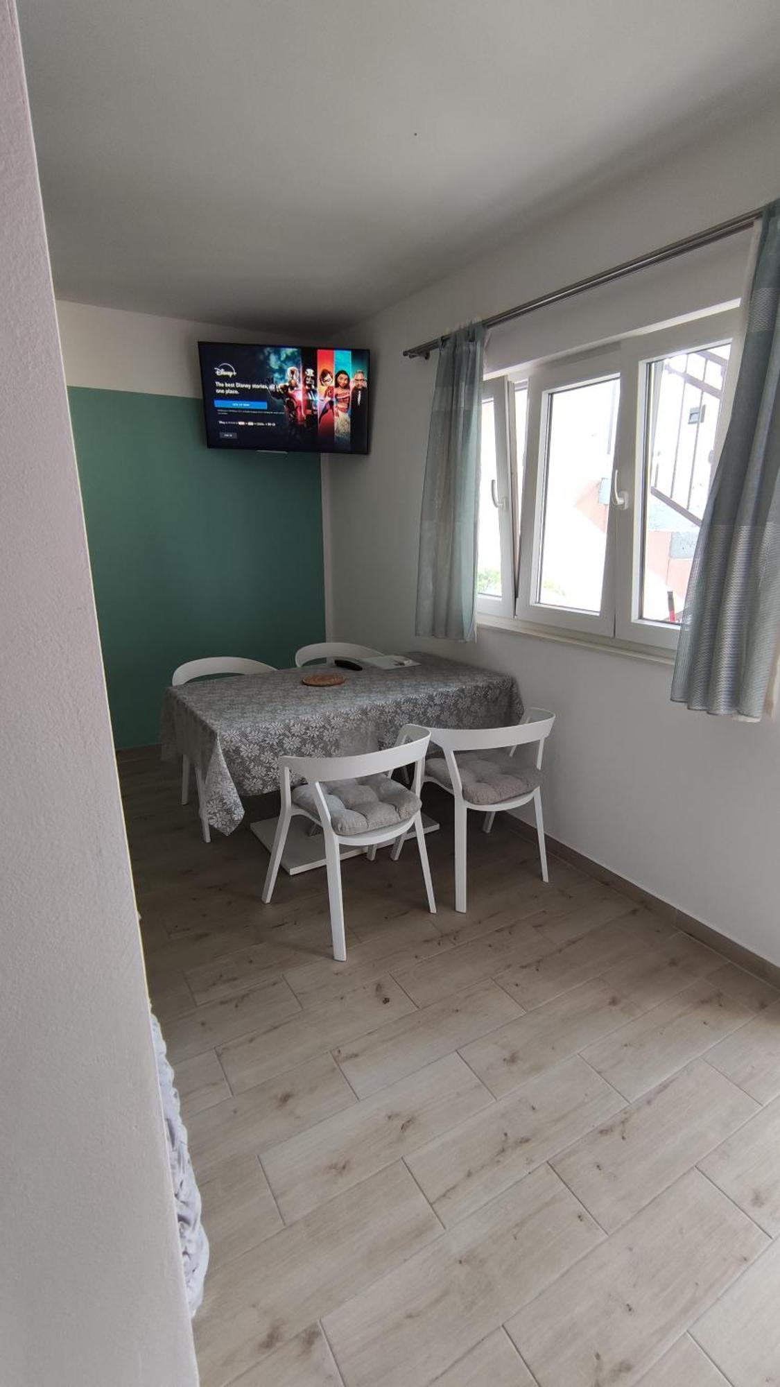מאקרסקה City Apartment Sara מראה חיצוני תמונה